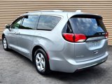 Used 2017 Chrysler Pacifica Touring-L Plus image 4