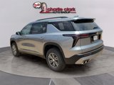 New 2025 Chevrolet Traverse LT image 3