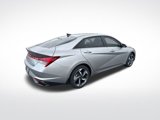 Used 2023 Hyundai Elantra Limited image 5