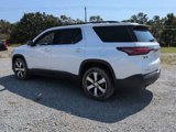 Used 2022 Chevrolet Traverse LT w/ LT Premium Package image 4
