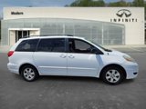 Used 2010 Toyota Sienna LE image 4