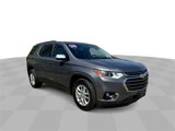 Used 2019 Chevrolet Traverse LT image 2