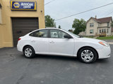 Used 2010 Hyundai Elantra GLS image 5
