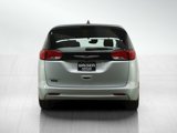 Used 2023 Chrysler Voyager LX image 4