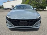 Certified 2023 Hyundai Elantra SEL w/ Winter Weather Package image 2
