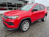 Used 2023 Jeep Compass Latitude w/ Sun and Sound Group image 1
