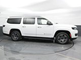 Used 2023 Jeep Wagoneer L Series II image 3