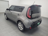 Used 2016 Kia Soul + image 3