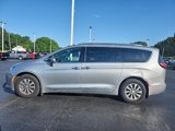 Used 2020 Chrysler Pacifica Touring-L Plus image 6