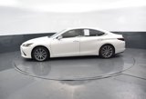 Used 2020 Lexus ES 350 w/ Premium Package image 2