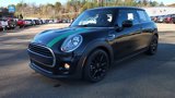 Used 2018 MINI Cooper 2-Door Hardtop image 4