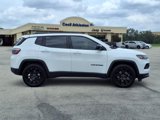 Used 2025 Jeep Compass Latitude w/ Altitude Special Edition image 2
