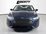Used 2020 Ford Fusion SE image 2