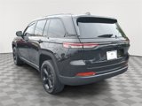 Used 2022 Jeep Grand Cherokee Altitude image 4