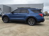 Used 2022 Ford Explorer XLT w/ Equipment Group 202A image 5