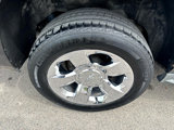 Used 2015 Chevrolet Suburban LT w/ Luxury Package image 4
