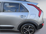 Used 2023 Kia Niro EX image 4