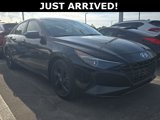 Used 2023 Hyundai Elantra SEL w/ Cargo Package image 3