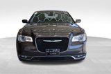 Used 2015 Chrysler 300 Limited w/ Driver Convenience Group image 2