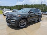 Used 2022 Ford Explorer XLT w/ Equipment Group 202A image 4