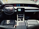 New 2025 Lincoln Nautilus Premier image 5