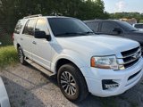 Used 2017 Ford Expedition XLT image 2