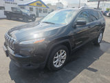Used 2015 Jeep Cherokee Latitude w/ Cold Weather Group image 2