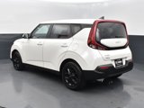 Used 2022 Kia Soul LX w/ Technology Package image 5