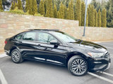Used 2021 Volkswagen Jetta SE w/ SE Cold Weather Package image 4