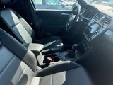 Used 2020 Volkswagen Tiguan SE R-Line image 5