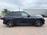 Used 2022 BMW X5 xDrive40i w/ M Sport Package image 4