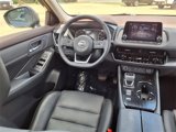 Used 2022 Nissan Rogue SV image 4