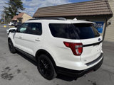 Used 2018 Ford Explorer XLT w/ Equipment Group 202A image 3