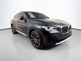 Used 2022 BMW X4 xDrive30i w/ Convenience Package image 3