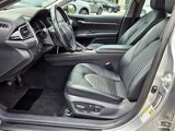Used 2023 Toyota Camry SE image 3