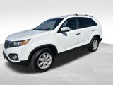 Used 2012 Kia Sorento LX w/ Convenience Pkg image 3