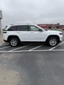 Used 2022 Jeep Grand Cherokee Limited image 4