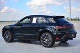 Used 2025 Porsche Macan image 3