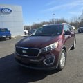 Used 2017 Kia Sorento LX image 3