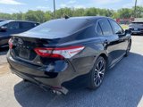 Used 2020 Toyota Camry SE image 3