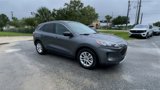 Used 2022 Ford Escape SE image 2