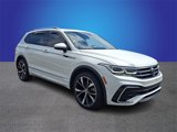 Used 2023 Volkswagen Tiguan SEL R-Line image 3