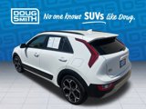 Used 2023 Kia Niro EX Touring image 4