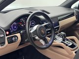 Used 2022 Porsche Cayenne image 4