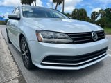 Used 2017 Volkswagen Jetta SE image 5