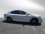 Used 2022 Toyota Camry SE image 6