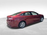 Used 2014 Ford Fusion SE image 4