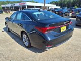 Used 2022 Toyota Avalon XLE image 3