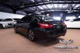 Used 2016 Nissan Altima 2.5 SR w/ LED Appearance Package image 5