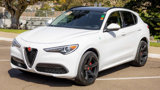 Used 2018 Alfa Romeo Stelvio AWD image 3